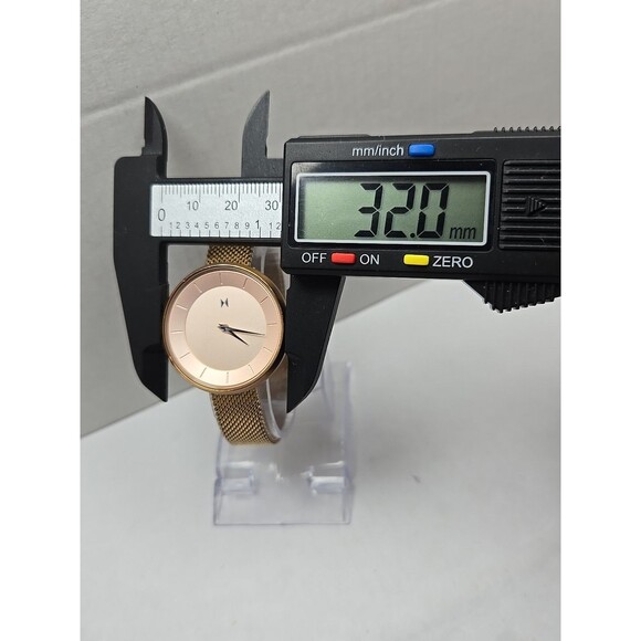 MVMT Mod RG1 Rose Gold Mesh 32mm Womens Quartz Watch 5ATM New Battery Classic - Picture 6 of 11